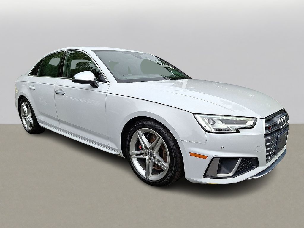 Thumbnail: 2019 Audi S4 - 3