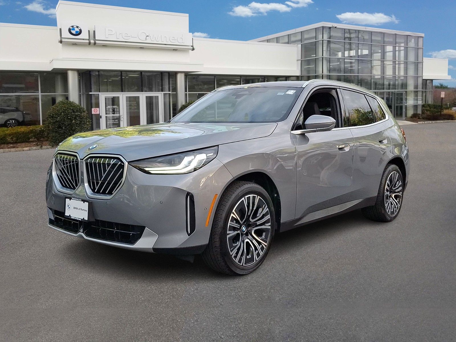 Thumbnail: 2025 BMW X3 - 1