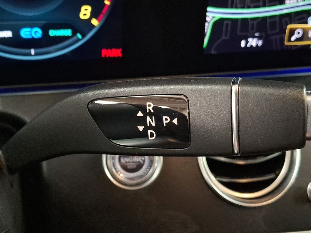 Thumbnail: 2022 Mercedes-Benz E-Class - 11