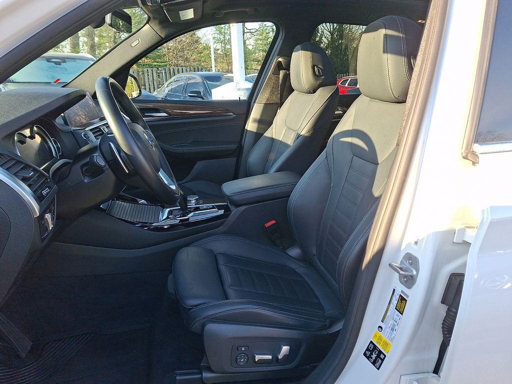 Thumbnail: 2019 BMW X3 - 9