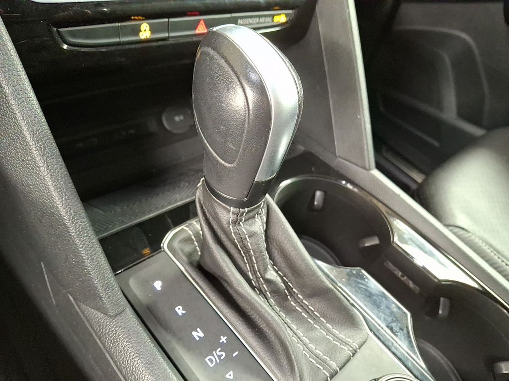 Thumbnail: 2022 Volkswagen Atlas - 12