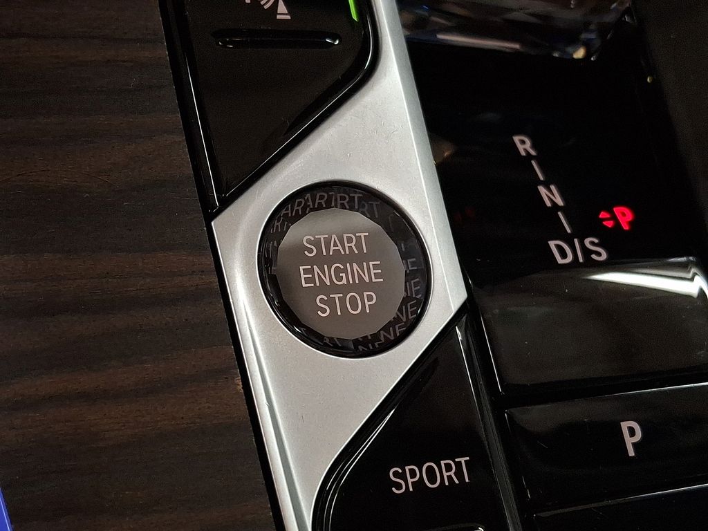 Thumbnail: 2023 BMW X7 - 20