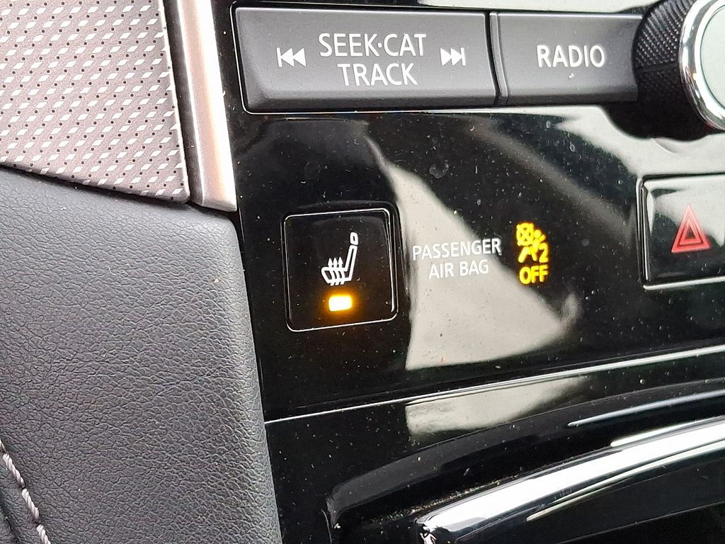 Thumbnail: 2018 INFINITI Q50 - 19