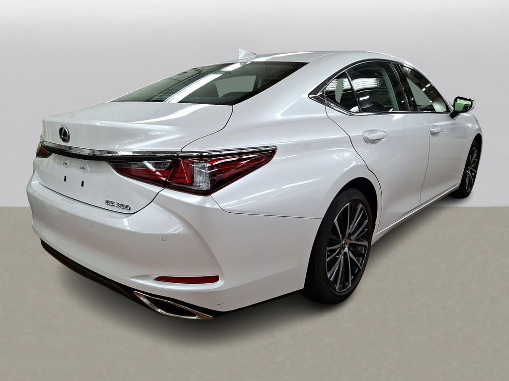Thumbnail: 2024 Lexus ES - 4