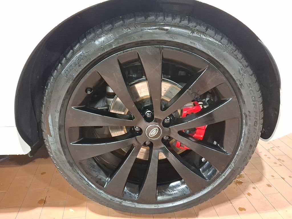 Thumbnail: 2023 Land Rover Range Rover Sport - 7