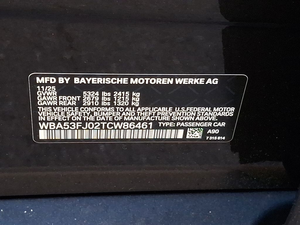 Thumbnail: 2026 BMW 5 Series - 10