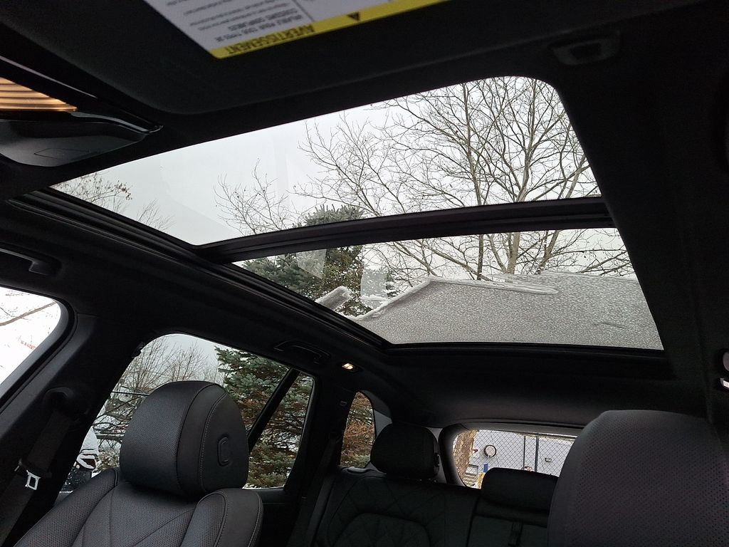 Thumbnail: 2023 BMW X5 - 11