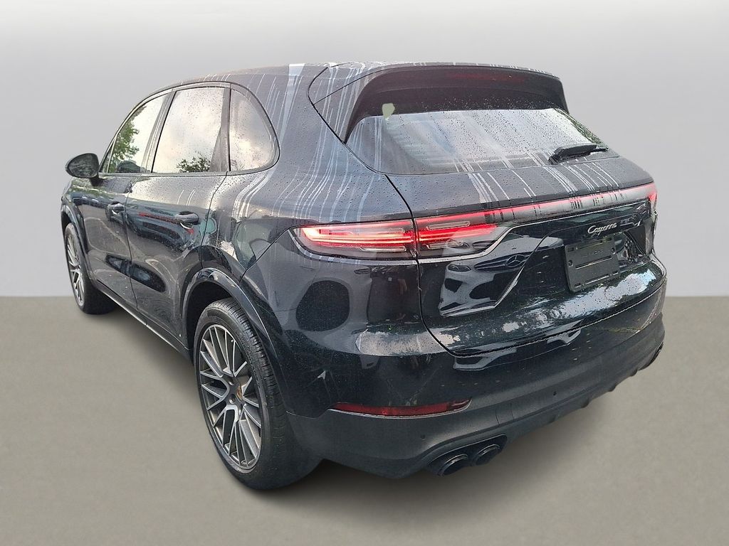 Thumbnail: 2022 Porsche Cayenne - 5