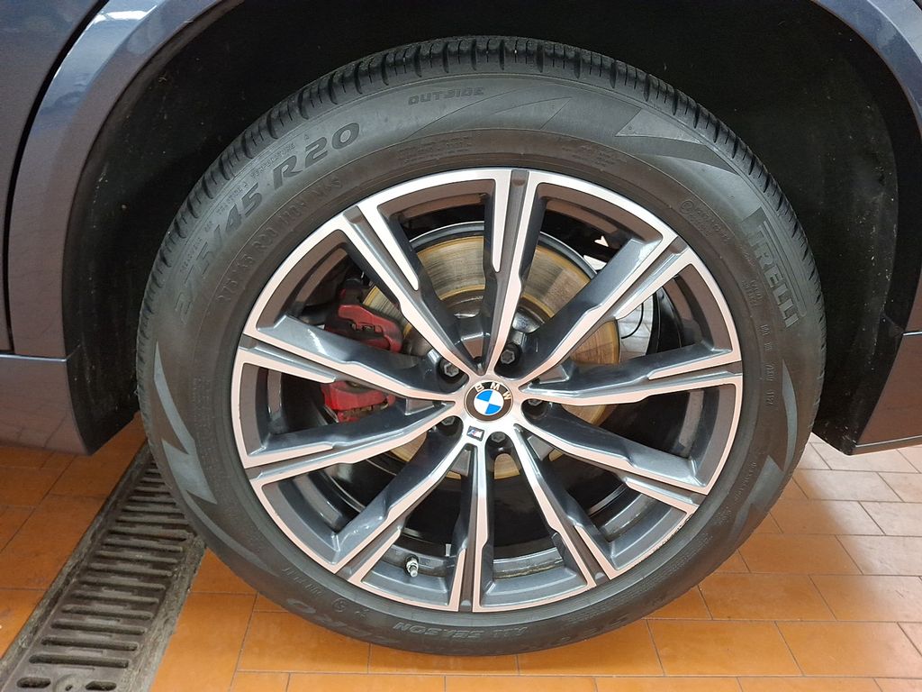 Thumbnail: 2022 BMW X5 - 7