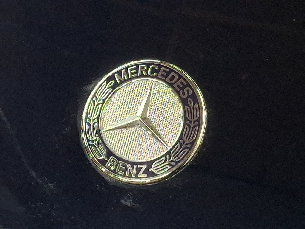 Thumbnail: 2017 Mercedes-Benz C-Class - 30