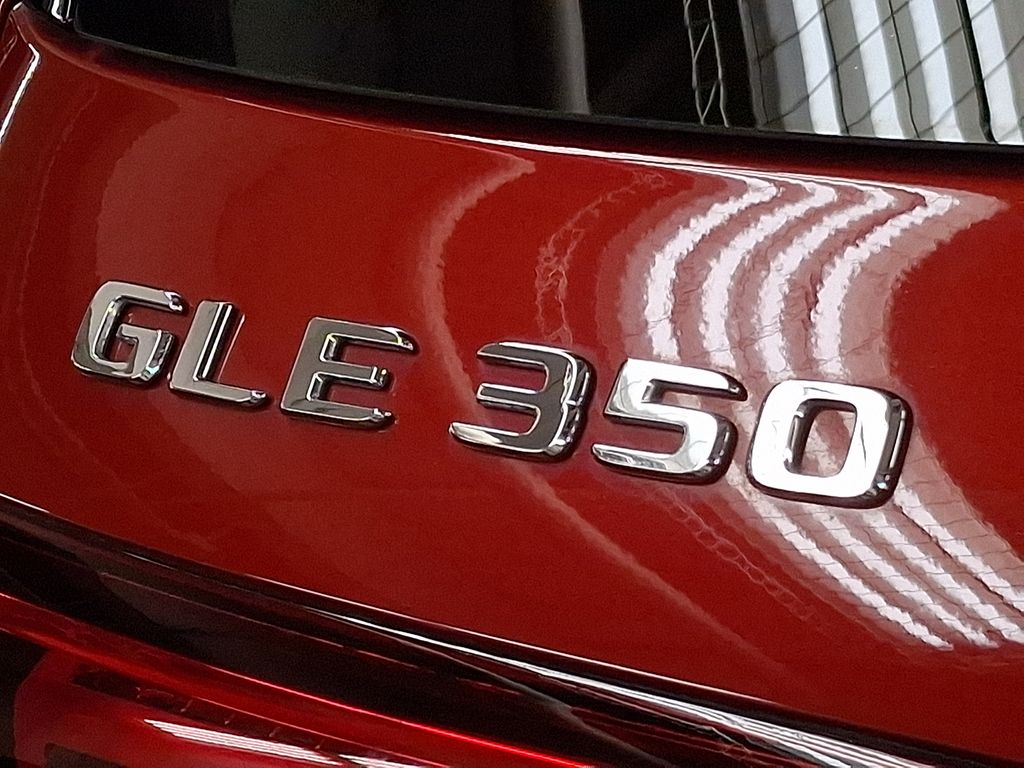 Thumbnail: 2022 Mercedes-Benz GLE - 30