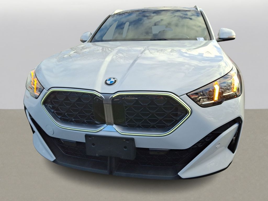 Thumbnail: 2024 BMW X2 - 2