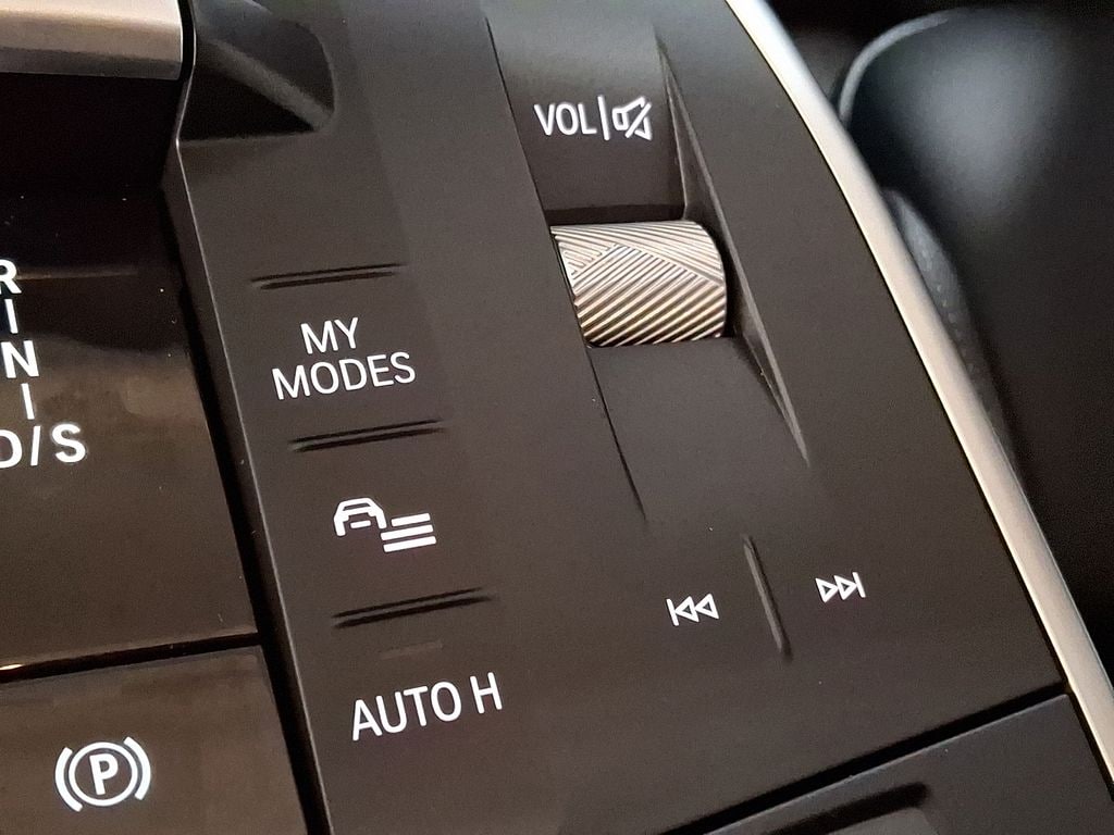 Thumbnail: 2025 BMW X1 - 19