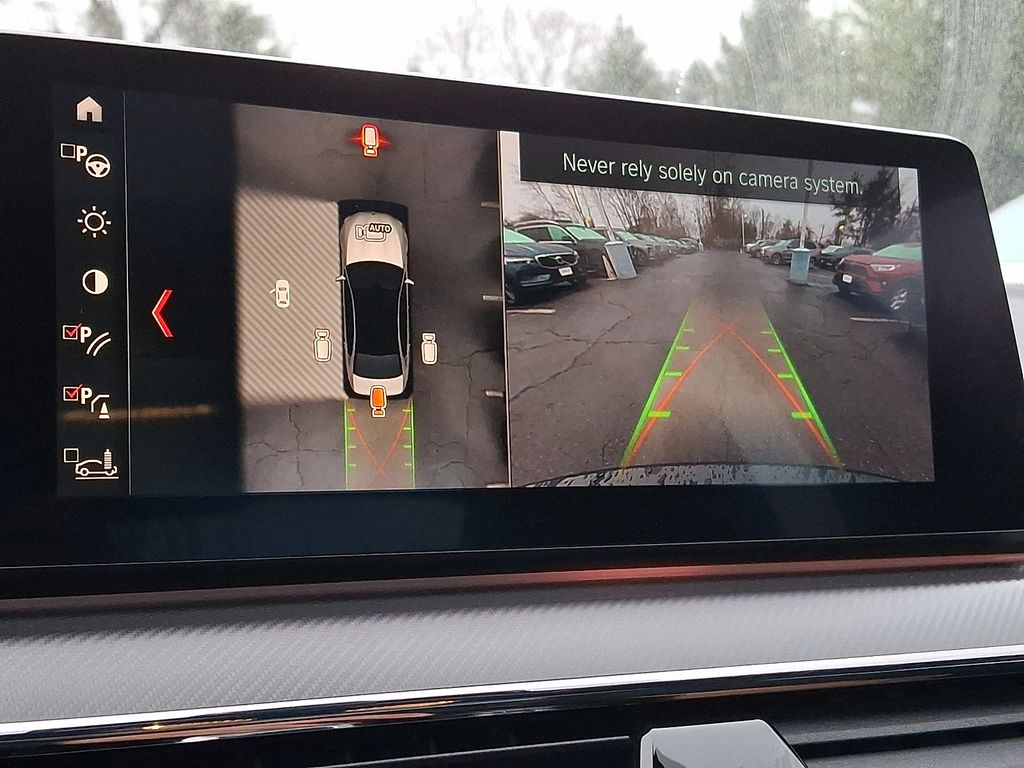 Thumbnail: 2019 BMW M5 - 15