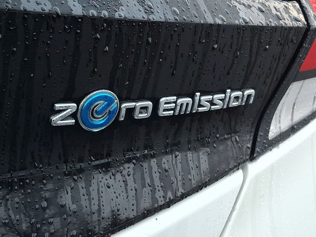 Thumbnail: 2019 Nissan Leaf - 28