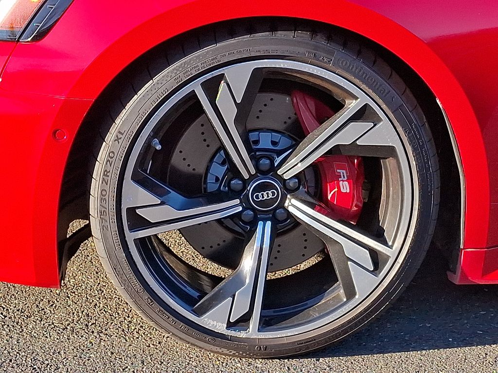 Thumbnail: 2021 Audi RS 5 - 6