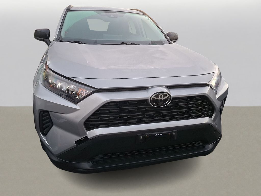 Used 2020 Toyota RAV4 LE with VIN JTMF1RFV9LD050570 for sale in Kansas City