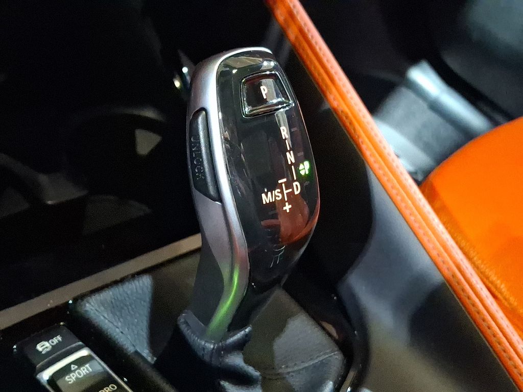 Thumbnail: 2022 BMW X2 - 12