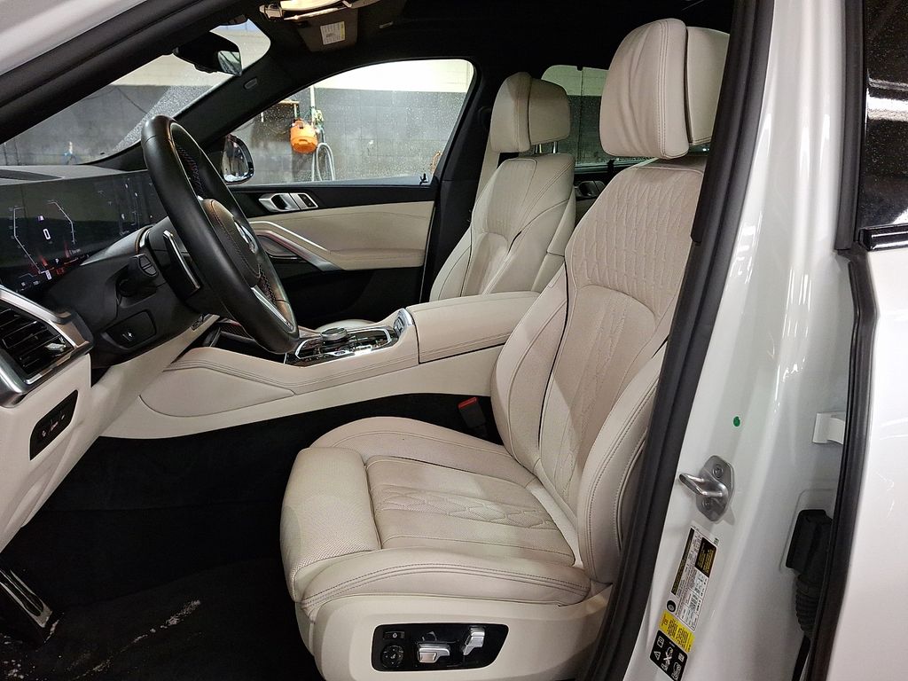 Thumbnail: 2024 BMW X6 - 9