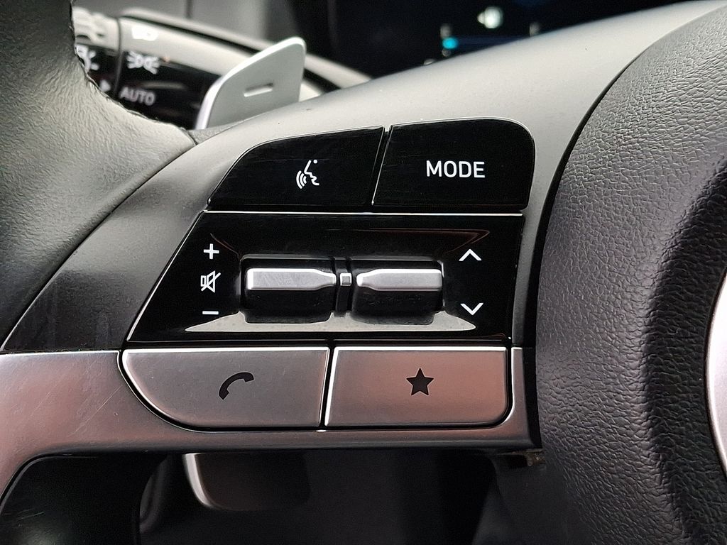 Thumbnail: 2022 Hyundai Santa Cruz - 17