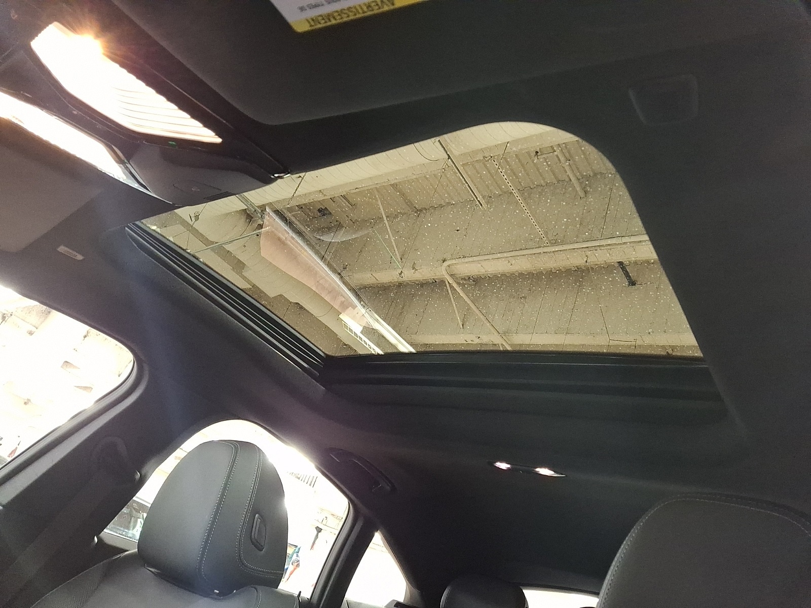 Thumbnail: 2025 BMW i4 - 11