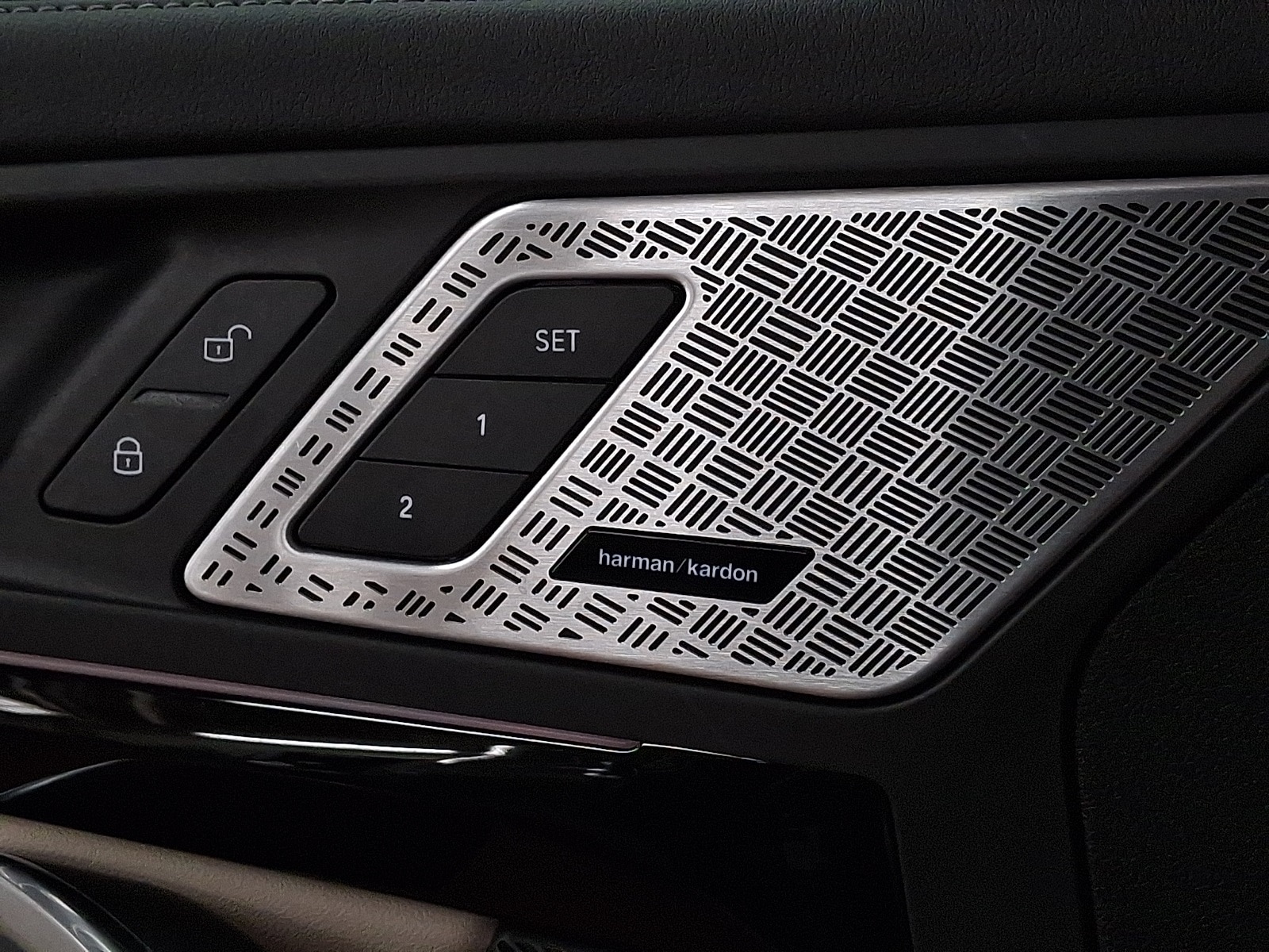 Thumbnail: 2025 BMW X1 - 22