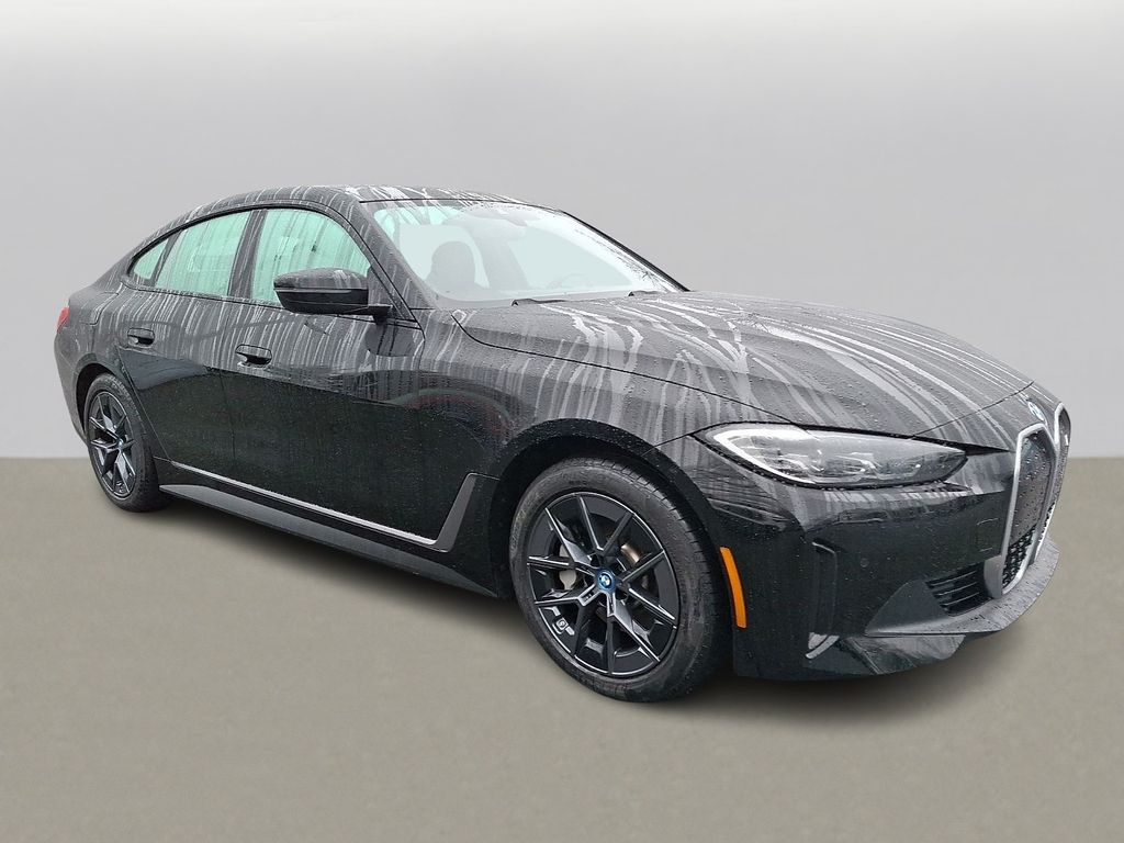 Thumbnail: 2023 BMW i4 - 3