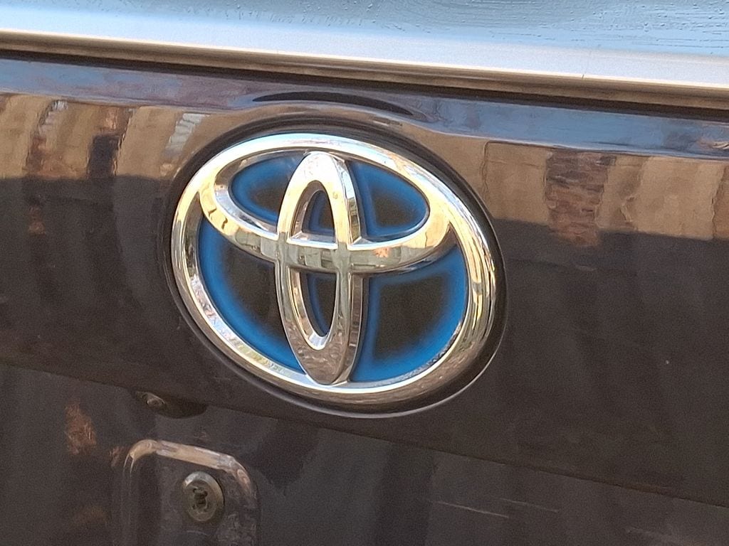 Thumbnail: 2020 Toyota RAV4 - 29