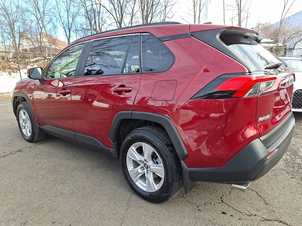 Thumbnail: 2019 Toyota RAV4 - 6