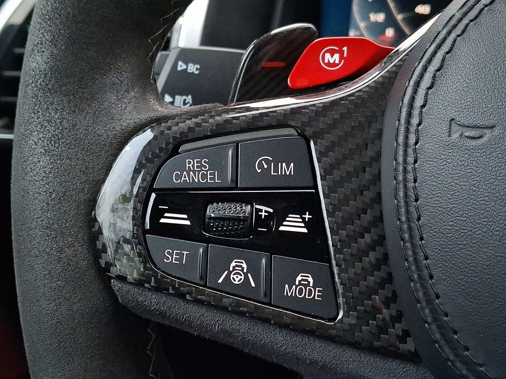 Thumbnail: 2023 BMW M8 - 17