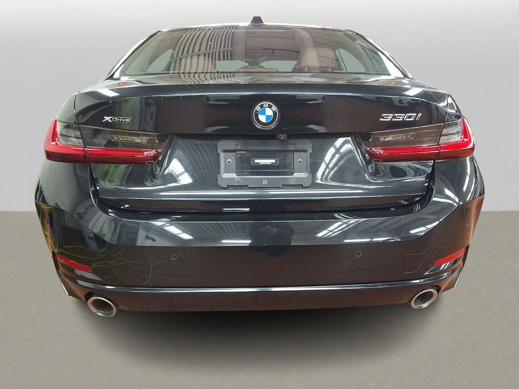 Thumbnail: 2023 BMW 3 Series - 4