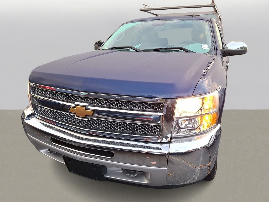 Thumbnail: 2013 Chevrolet Silverado 1500 - 2