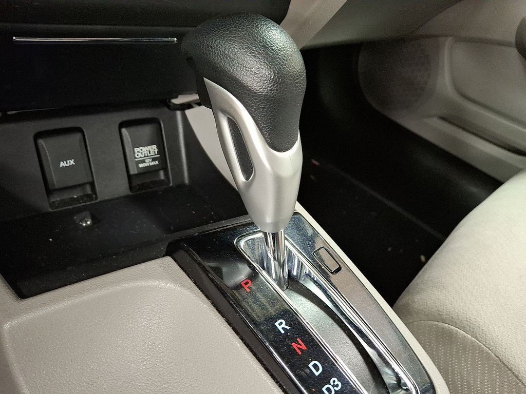 Thumbnail: 2013 Honda Civic - 13