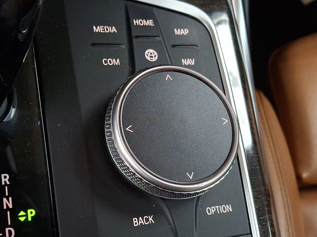 Thumbnail: 2020 BMW 3 Series - 22