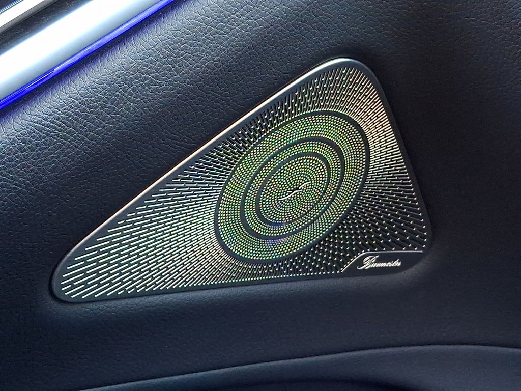 Thumbnail: 2022 Mercedes-Benz S-Class - 23