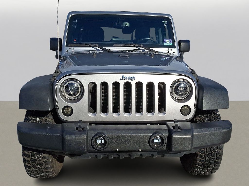 Thumbnail: 2016 Jeep Wrangler - 2