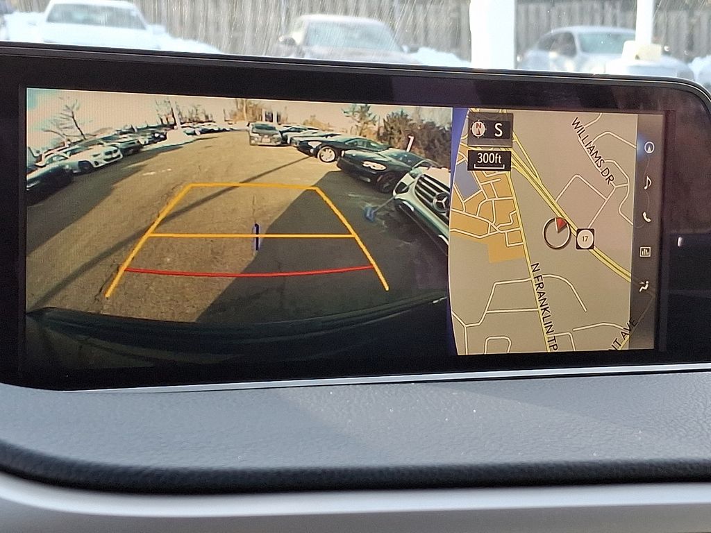 Thumbnail: 2017 Lexus RX - 16