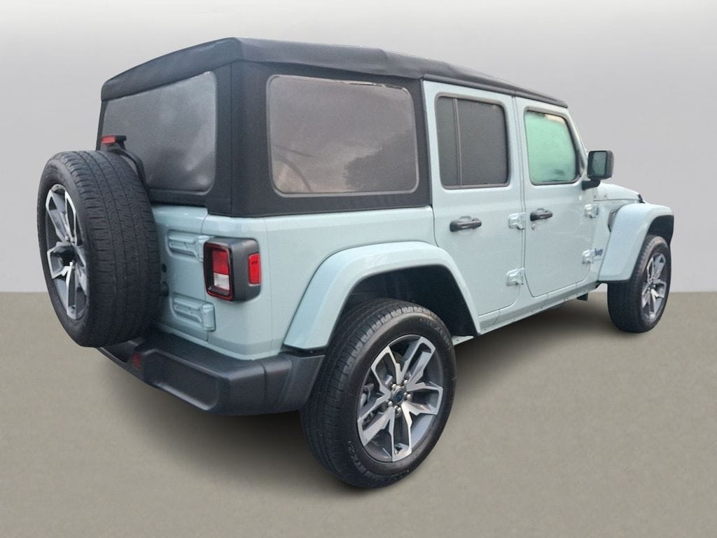 Thumbnail: 2024 Jeep Wrangler - 5