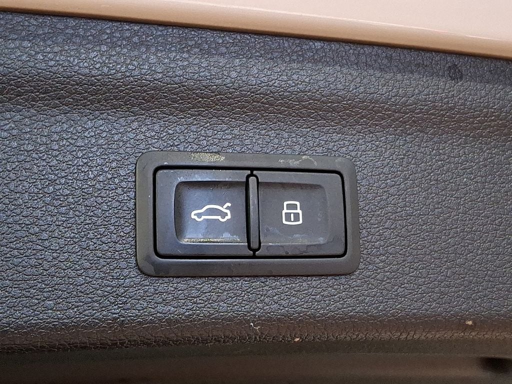 Thumbnail: 2019 Audi Q3 - 28