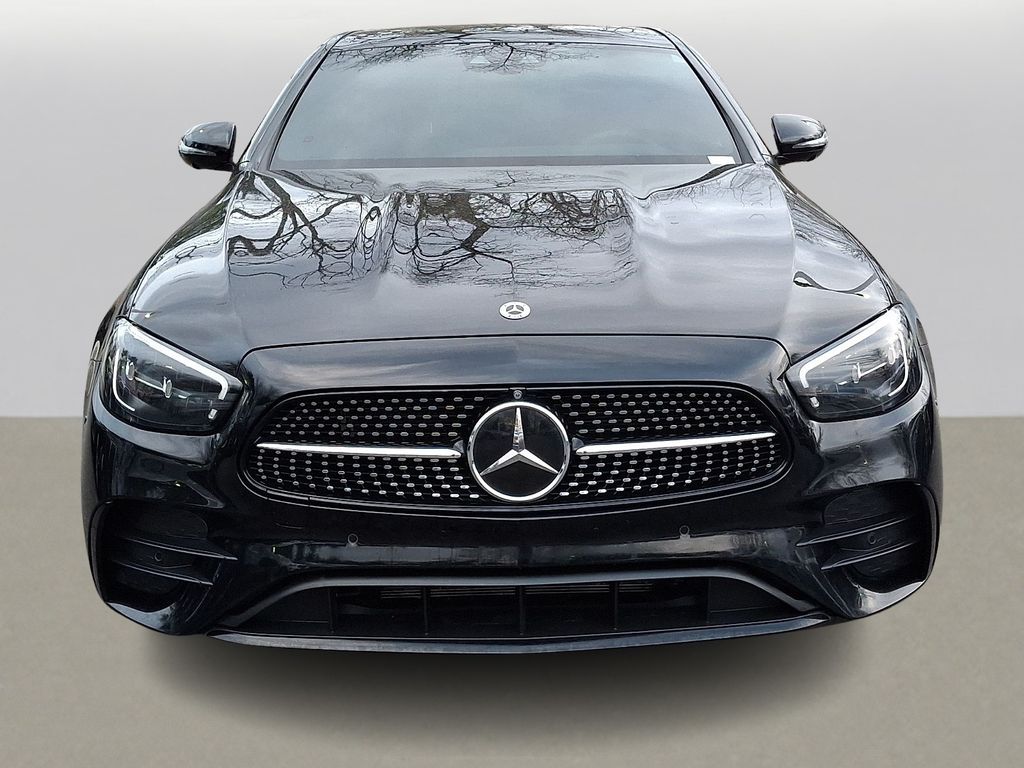 Thumbnail: 2022 Mercedes-Benz E-Class - 2
