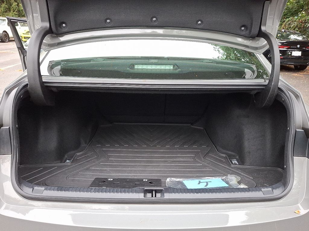 Thumbnail: 2023 Lexus IS - 24