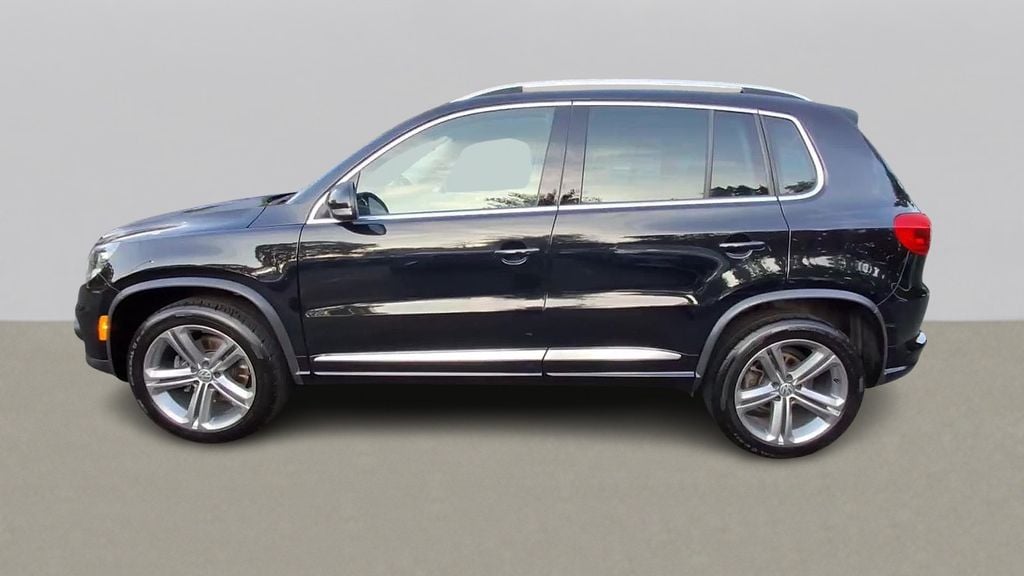 Thumbnail: 2017 Volkswagen Tiguan - 5