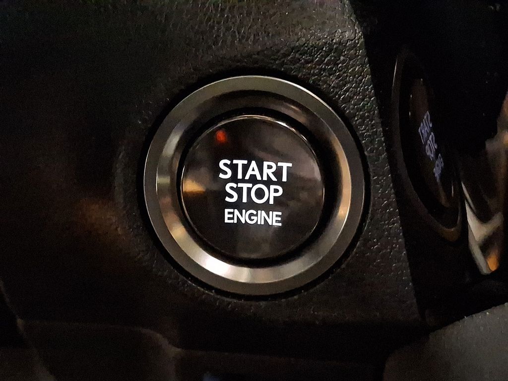 Thumbnail: 2024 Lexus ES - 25