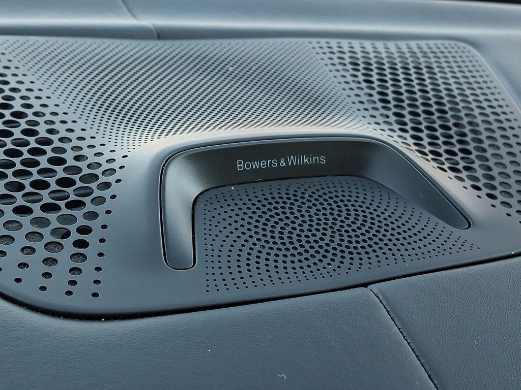 Thumbnail: 2023 BMW X5 - 24