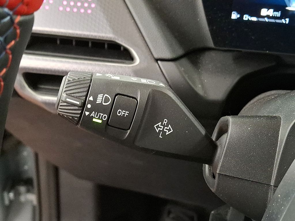 Thumbnail: 2025 BMW 2 Series - 21