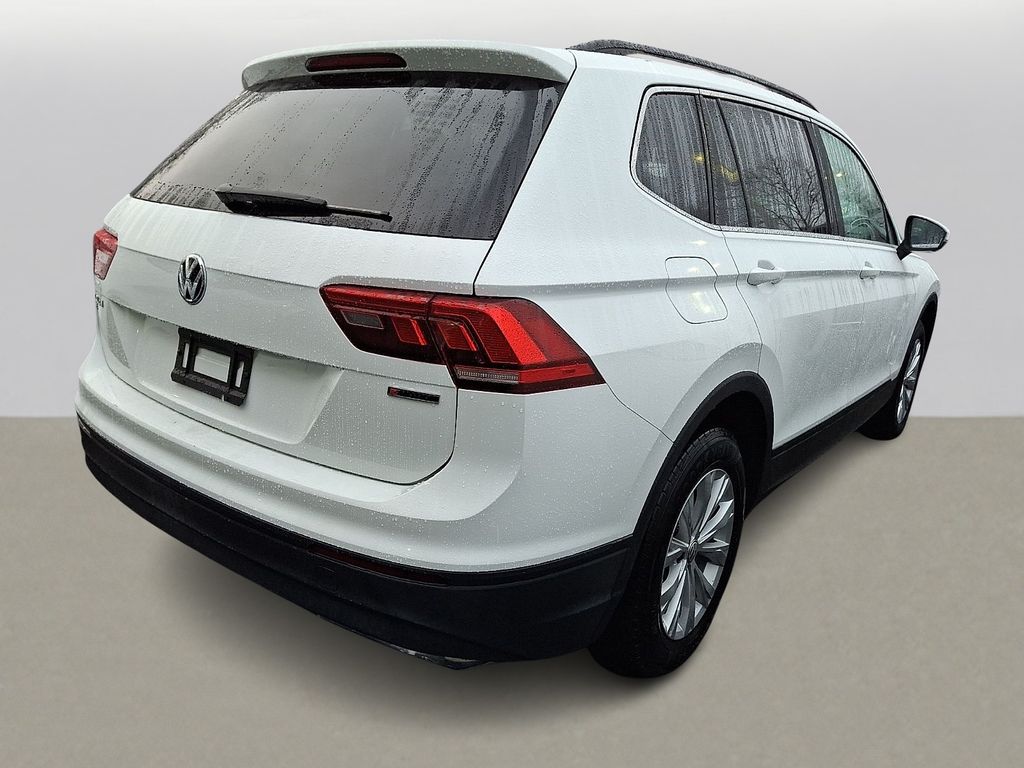 Thumbnail: 2019 Volkswagen Tiguan - 4