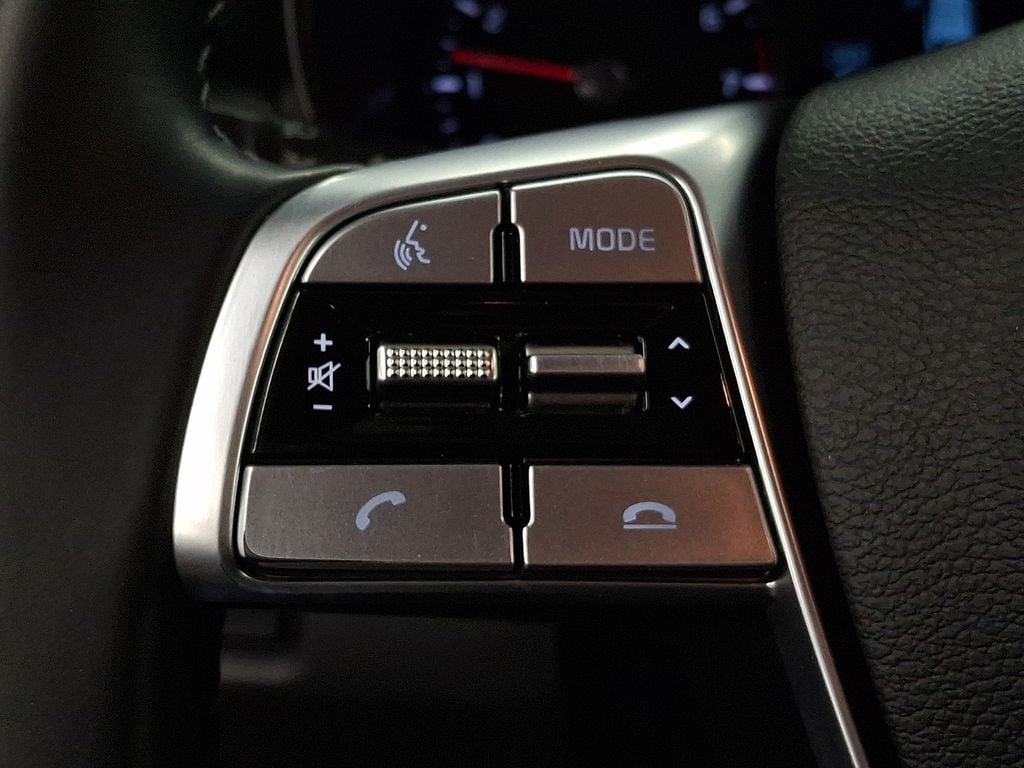 Thumbnail: 2021 Kia Telluride - 17