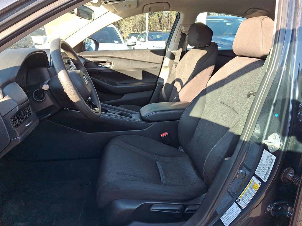 Thumbnail: 2023 Honda Accord - 9