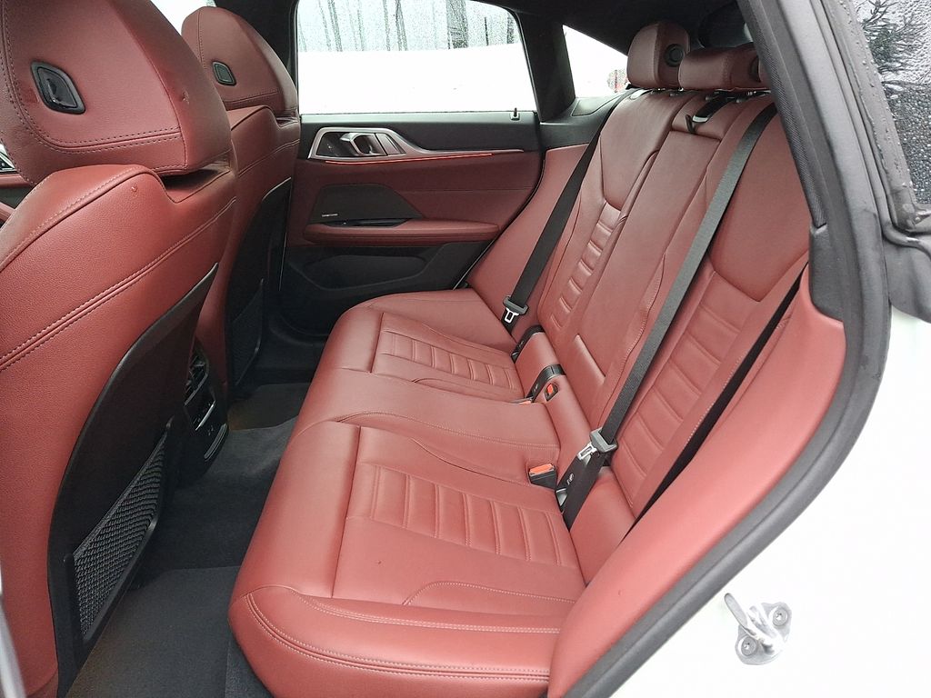 Thumbnail: 2023 BMW i4 - 9