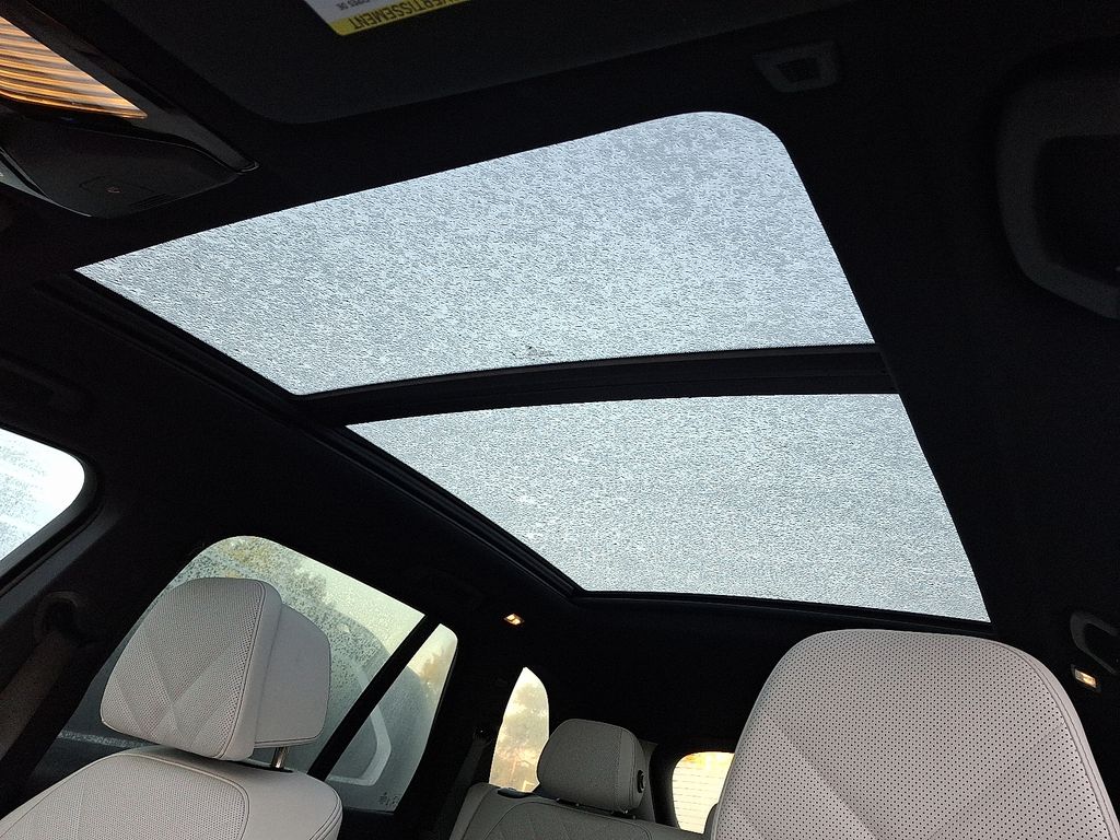 Thumbnail: 2025 BMW X5 - 10